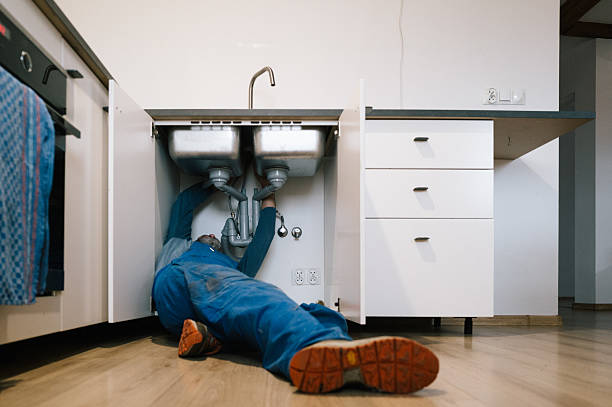 Professional Leak Detection technician working in Pleasant Plain, OH